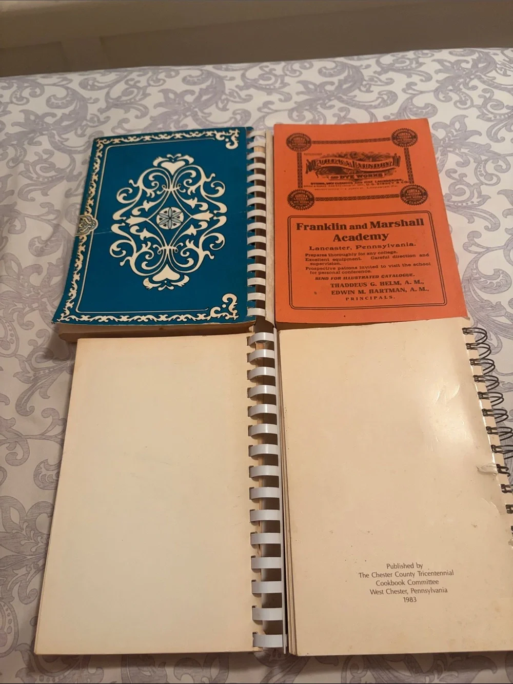 Vintage Collectible Cookbooks Community Recipe Collections + A GIFT 🎁